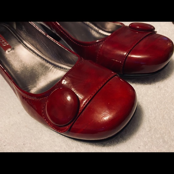 Brand New Gorgeous Heels by ECCO - Size 11 - Box 63 - Picture 3 of 7